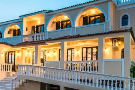 Hotel-bb-laganas-1-700x350