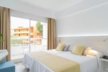 Hotel-magaluf-hb-2-700x350